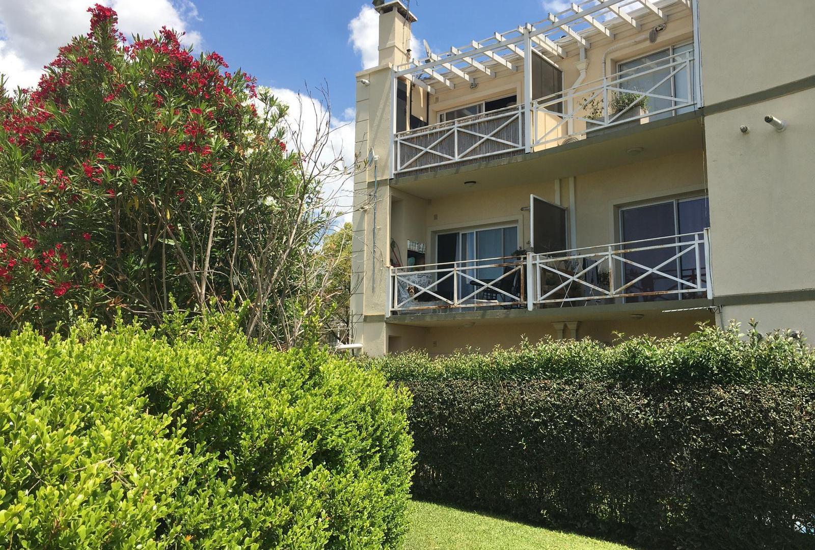 Departamento apto crédito en venta Alto del Molino.