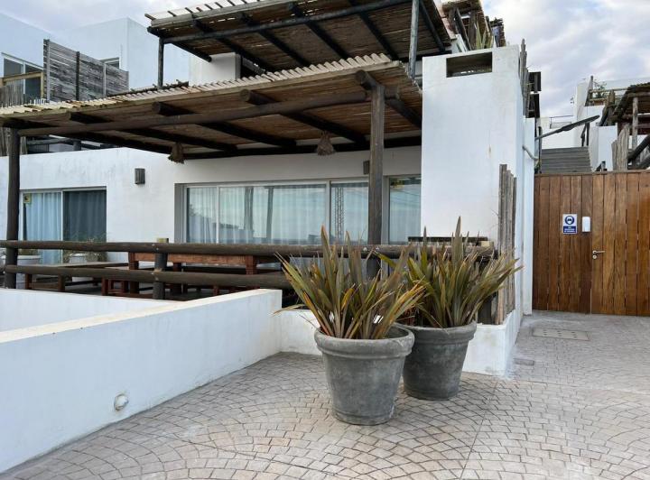 Alquiler departamento La Barra Punta del Este 2