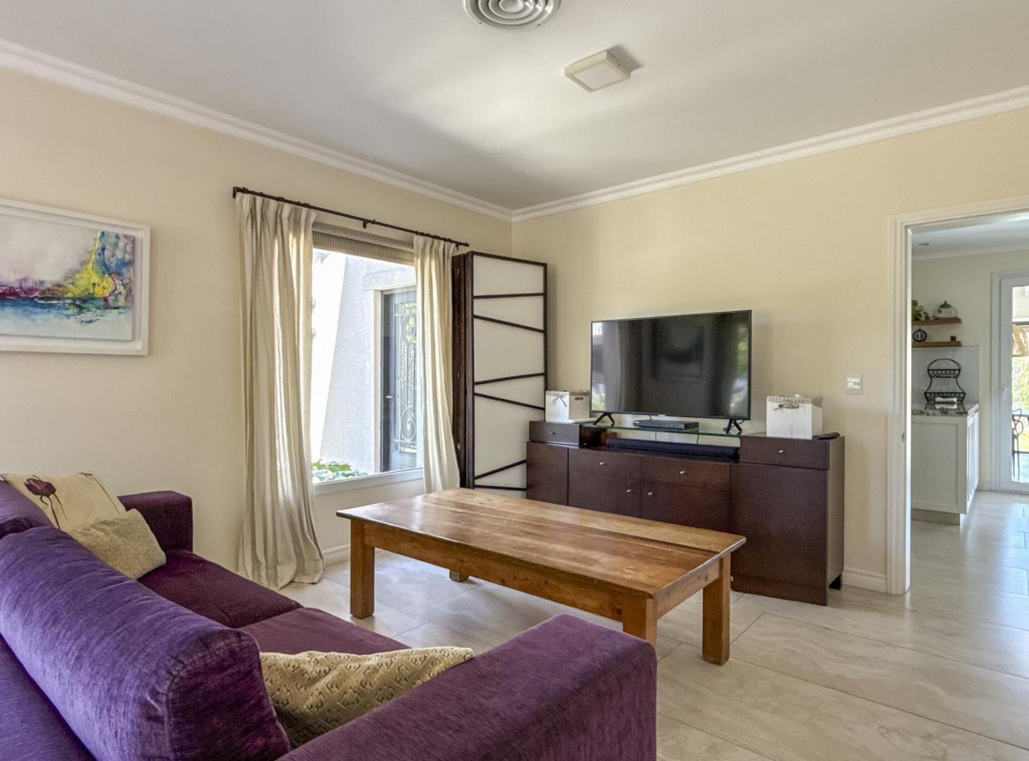 Foto de Casa en venta en barrio Castores a la laguna, Nordelta , Tigre, imagen 5