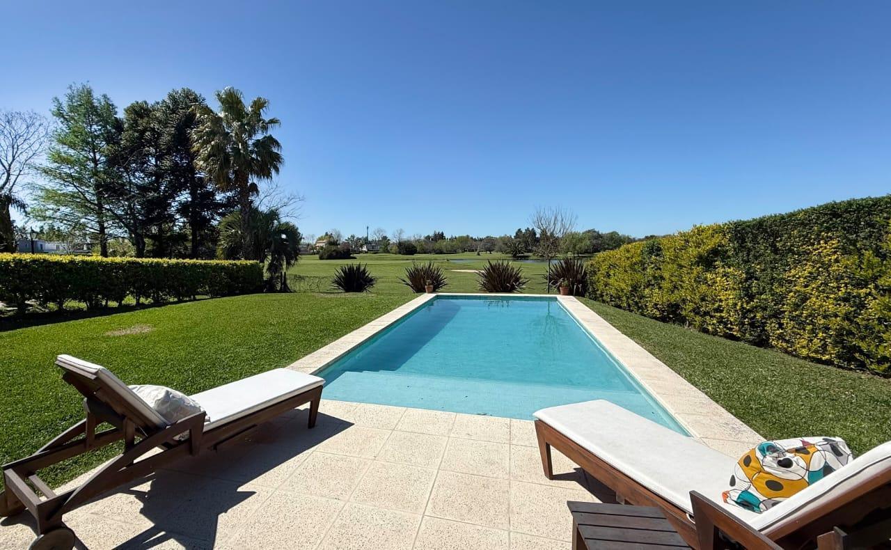 Casa en Venta y Alquiler Anual, 5 Ambientes, San Isidro Labrador, Villanueva, al Golf.