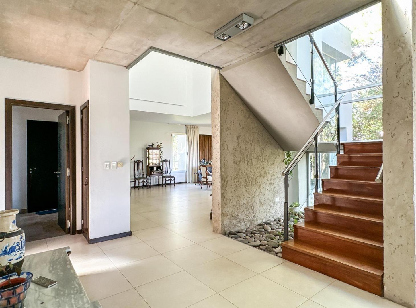 Foto de Venta, Casa Barrio La Isla, a la Laguna, Nordelta, Tigre., imagen 2