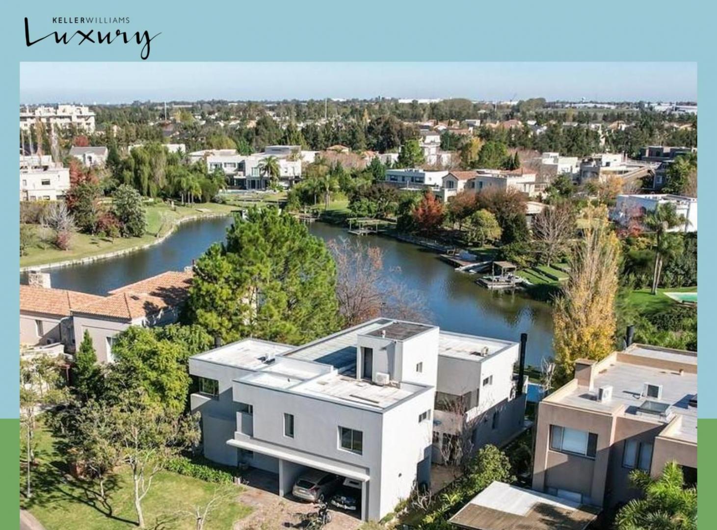 Venta, Casa Barrio La Isla, a la Laguna, Nordelta, Tigre.