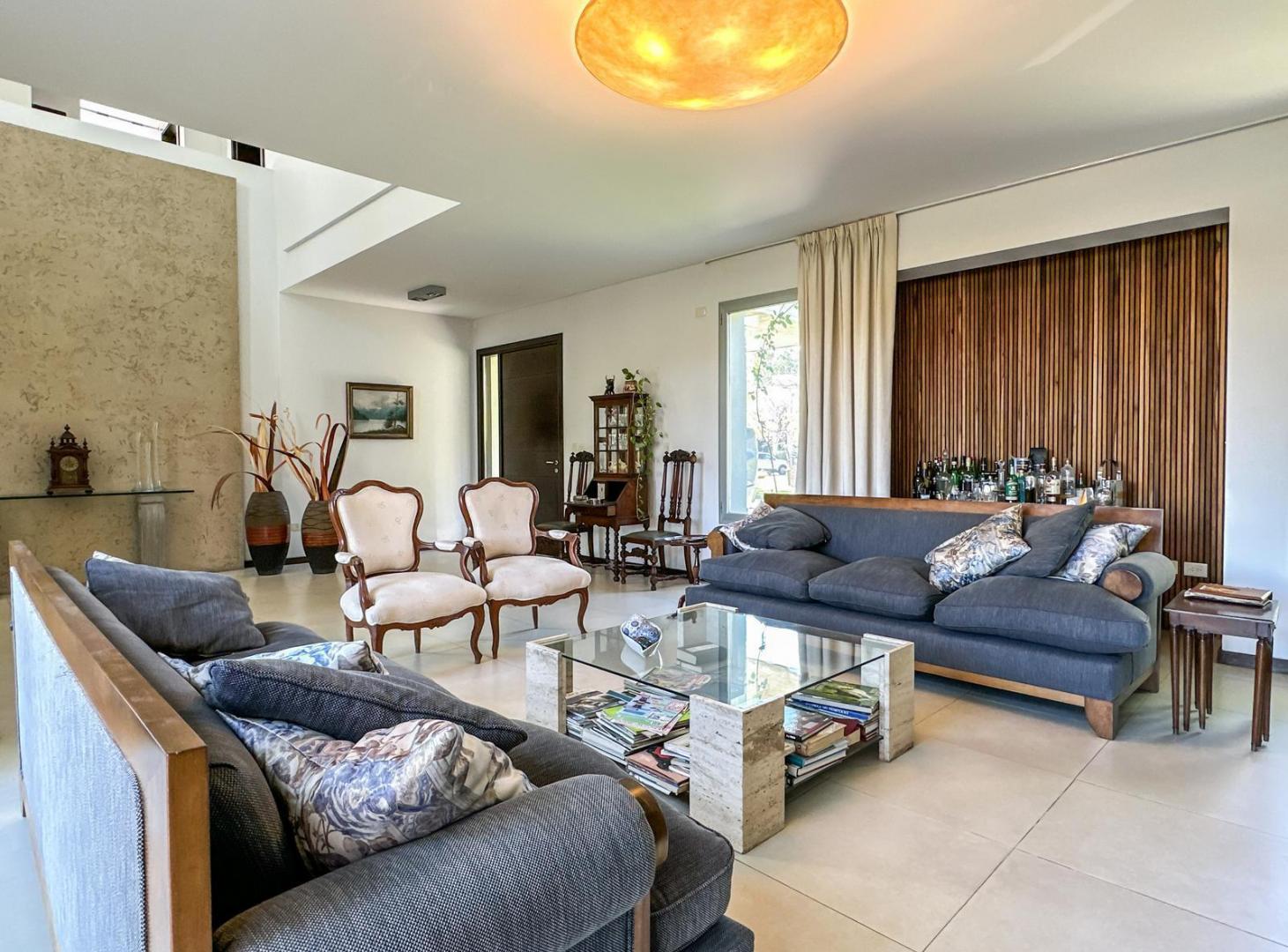 Foto de Venta, Casa Barrio La Isla, a la Laguna, Nordelta, Tigre., imagen 4