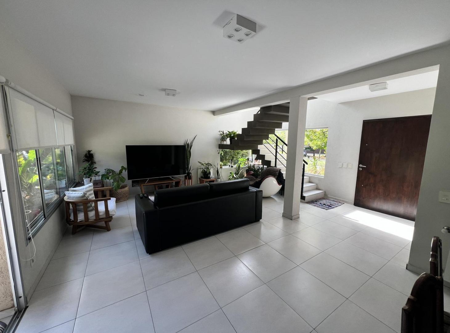 Casa en Venta - Santa Catalina - Apto Credito (Con Renta)