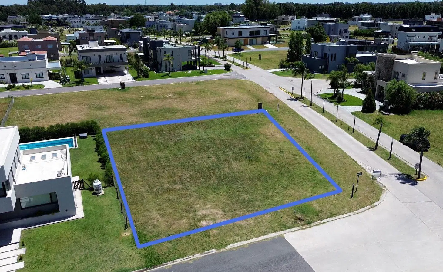 VENTA Terreno en Lagos de Canning I 4