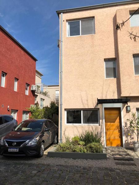 Casa en alquiler en barrio cerrado