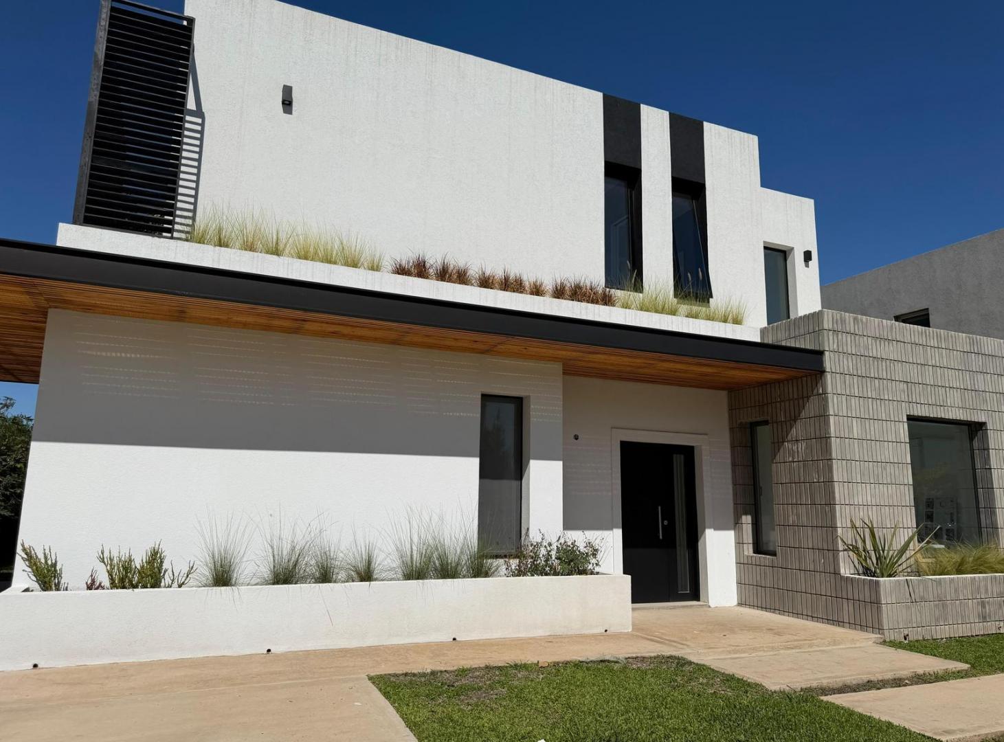 Casa en venta en Carpinchos Nordelta