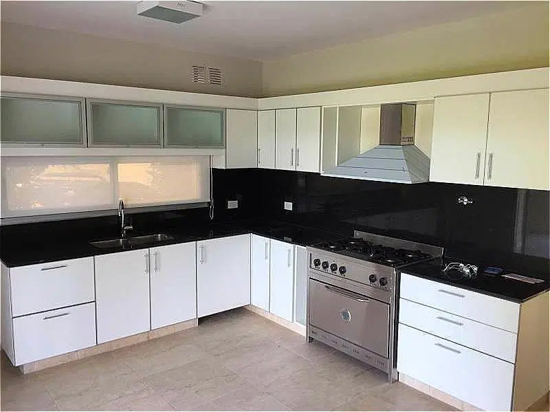 Venta Casa al Golf -  San Isidro Labrador (Con renta hasta 07/2020) 2