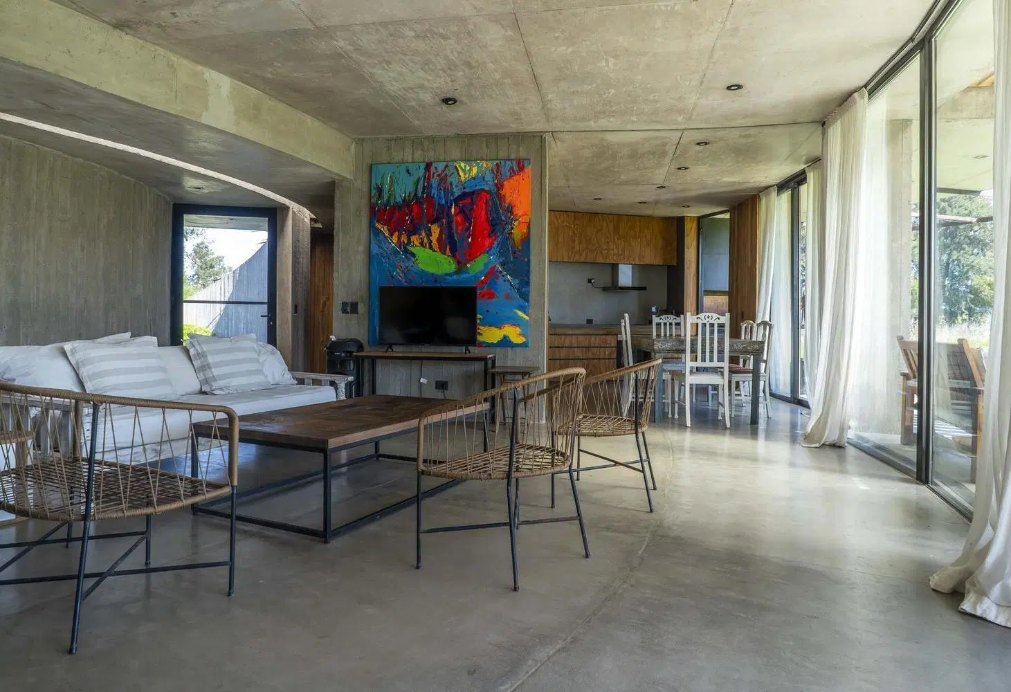 Venta Casa Moderna 4 amb, 1 HA, Barrio Cerrado de Chacras La Macarena. Exaltación de la Cruz. 3