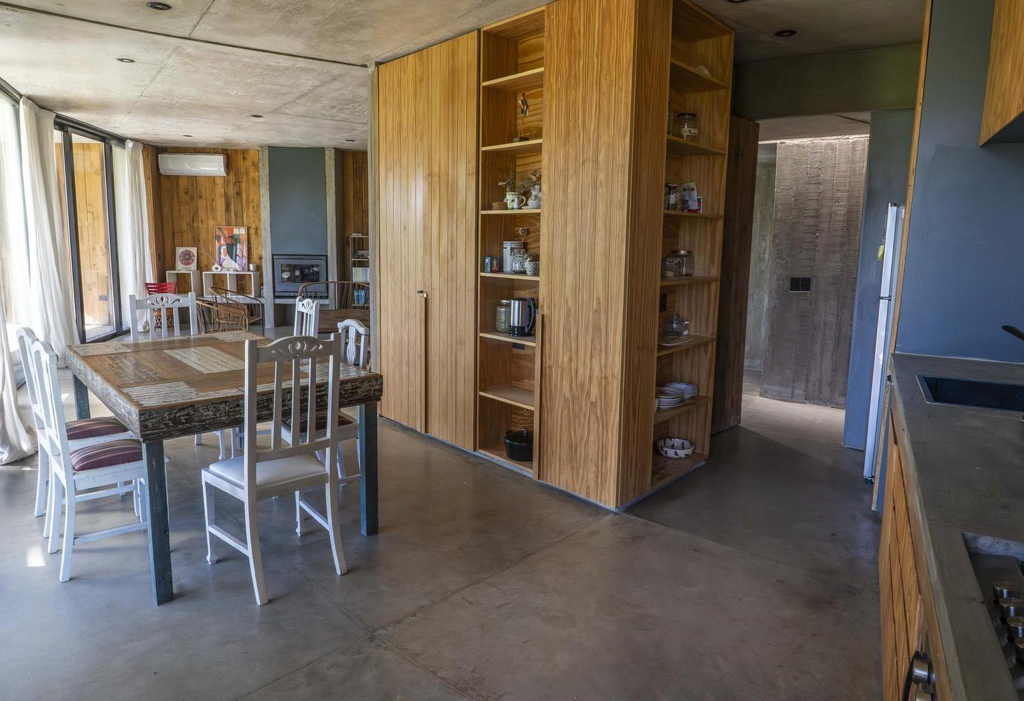 Foto de Venta Casa Moderna 4 amb, 1 HA, Barrio Cerrado de Chacras La Macarena. Exaltación de la Cruz., imagen 4