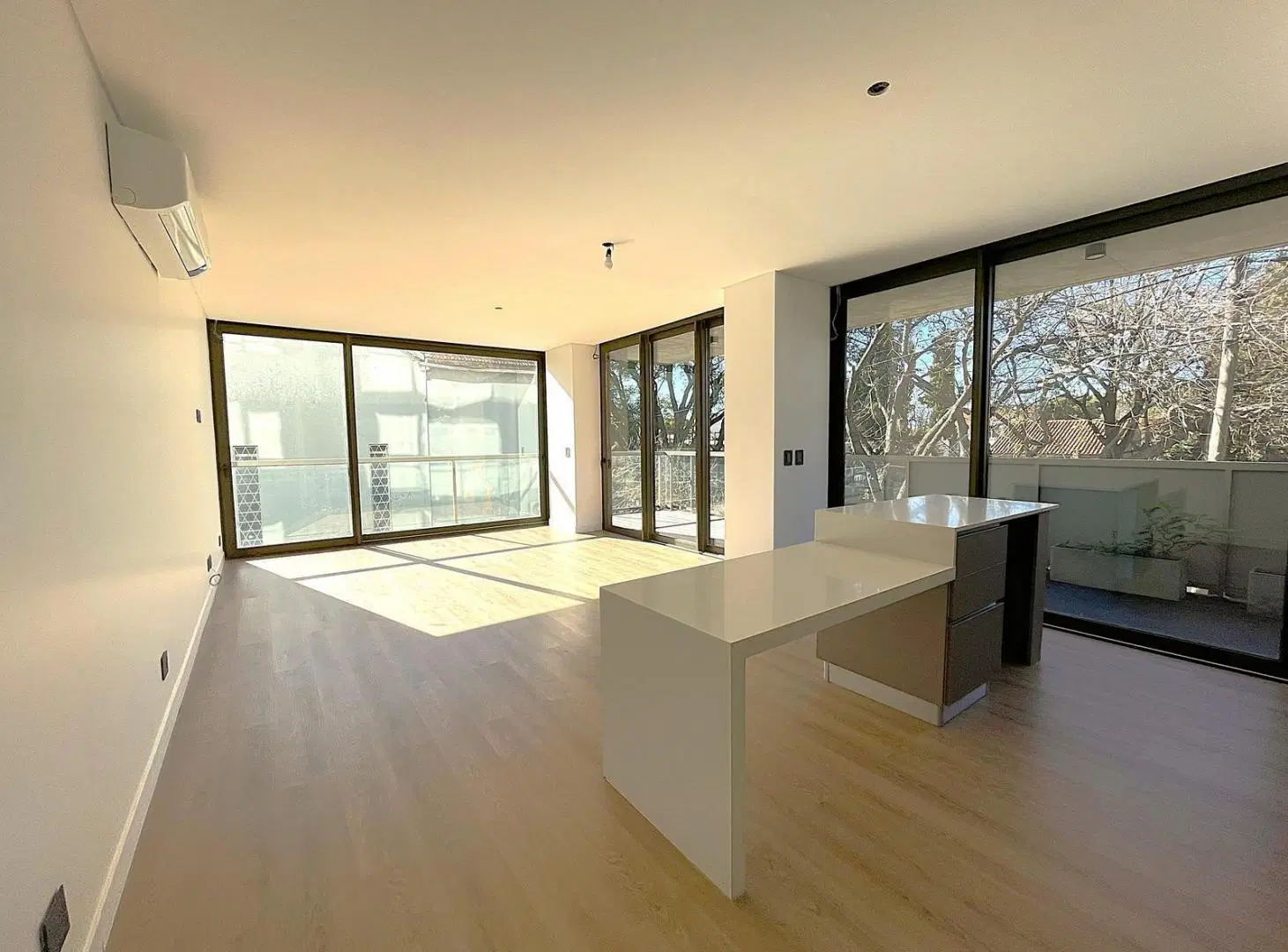 Departamento en venta y alquiler 3 ambientes  La Lucila 3