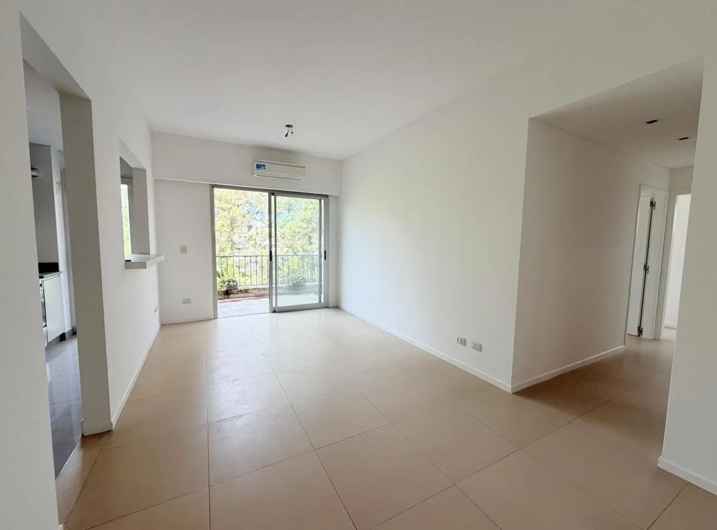 Departamento en venta  3 ambientes con cochera 4