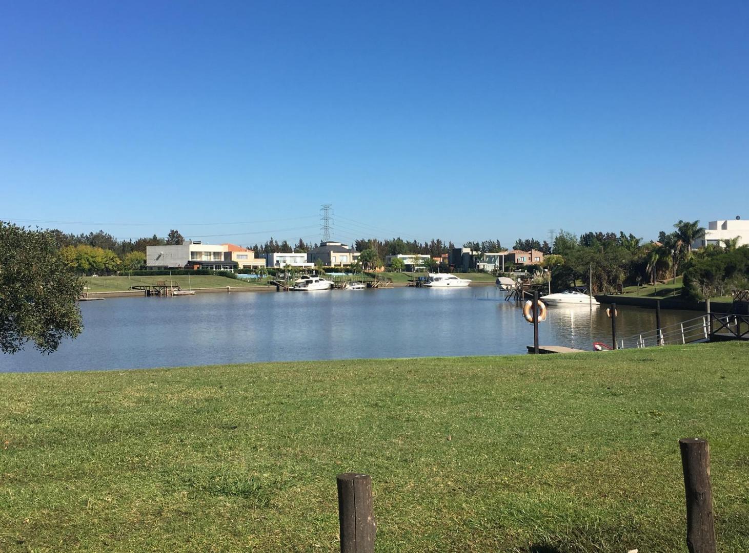 Terreno al rio en venta en Santa Catalina