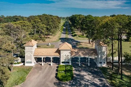 Venta Lote al Golf Barrio cerrado Pinares, etapa 2. Exaltación de la Cruz, Zona Norte, GBA 2