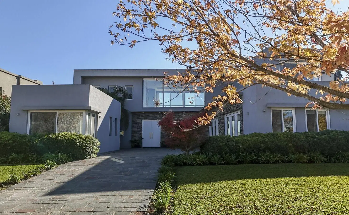 Casa en venta en Albanueva con amarra propia 2