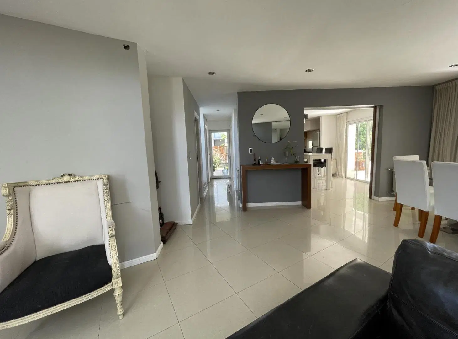 Venta Casa 5 ambientes en  San Marco  Villanueva tigre Villa Nueva , con pileta 5