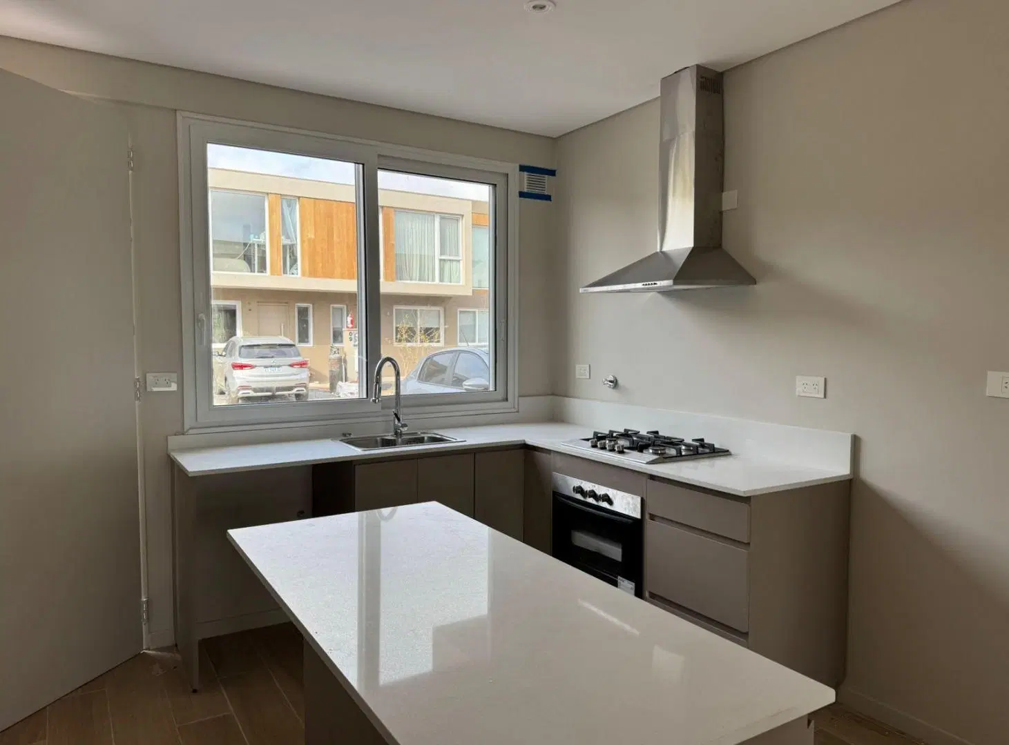 Alquiler - Townhouse en Aldeana Pilar 5