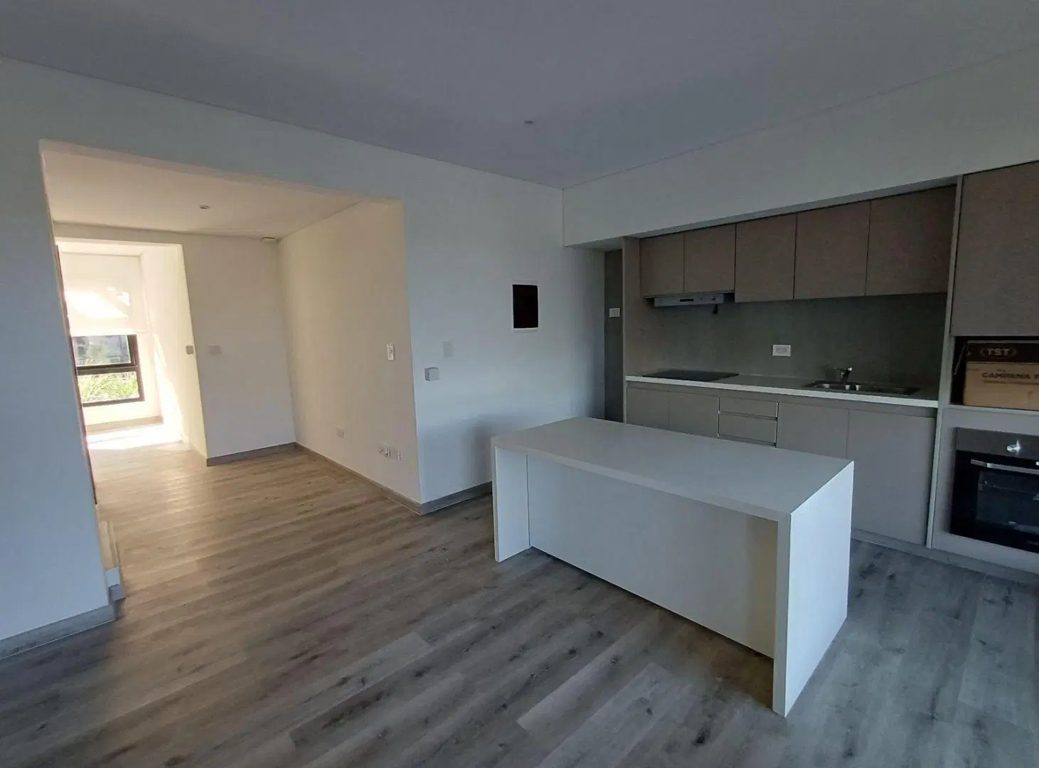 Departamento en alquiler 3 ambientes con jardin en Nordelta 2