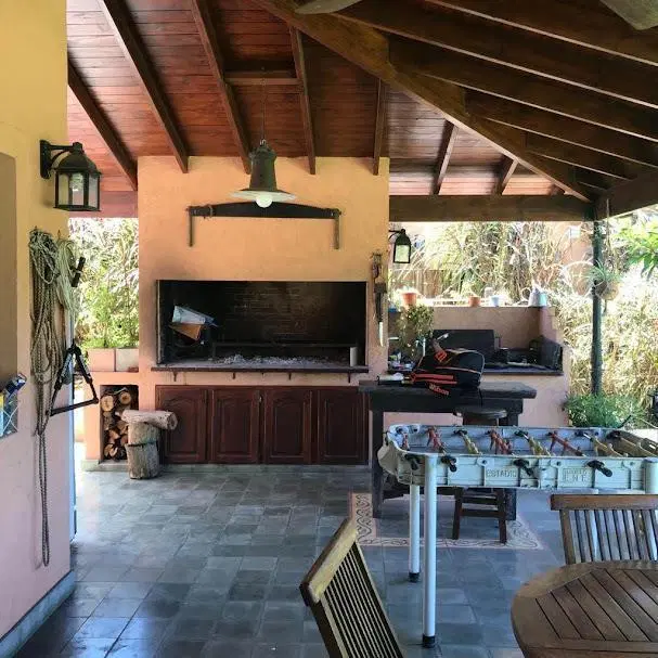 Casa en alquiler por un año AMOBLADA. Barrio San Isidro Labrador 4