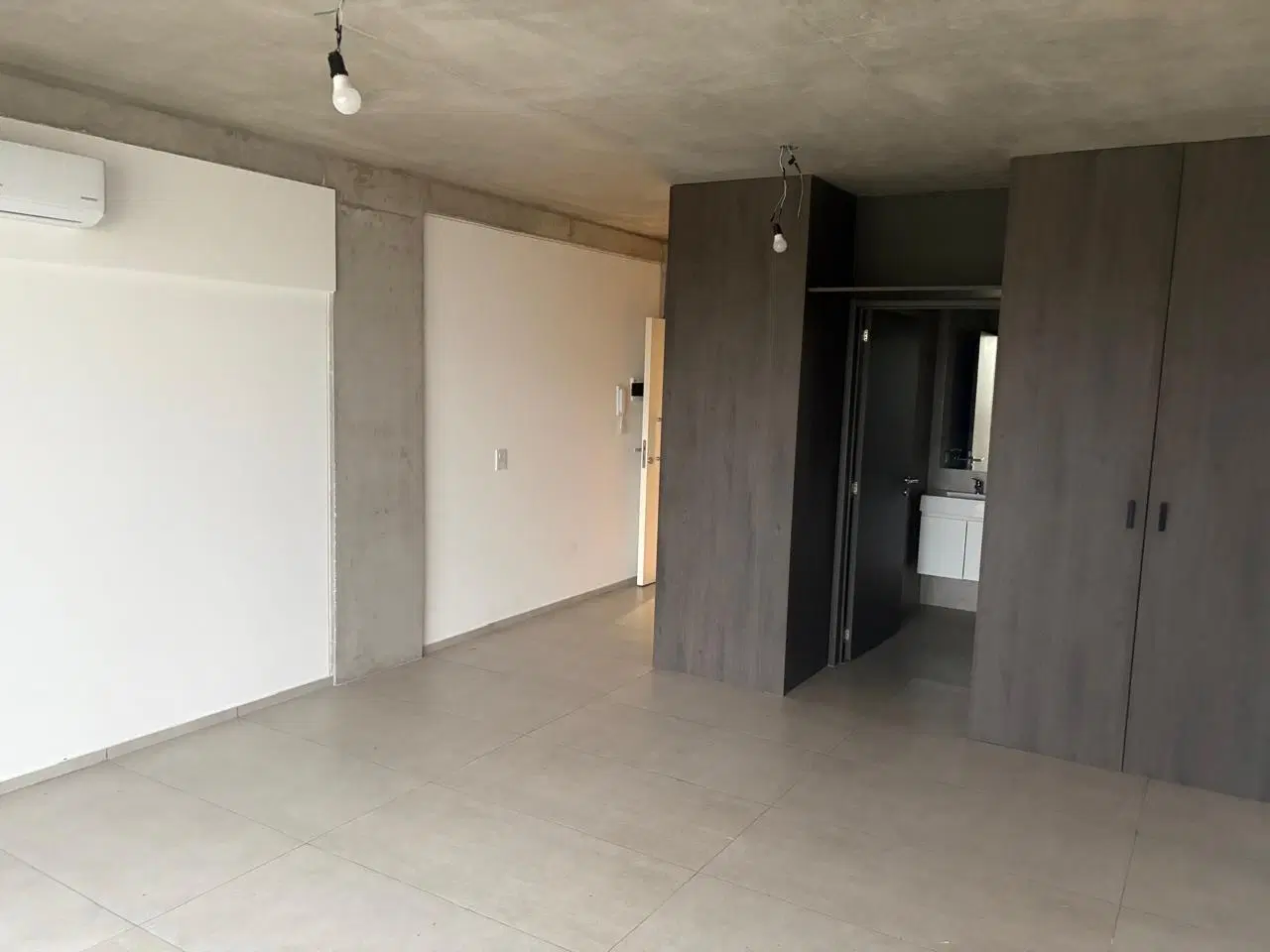 Departamento monoambiente Colegiales, CABA, con balcón a estrenar. 5