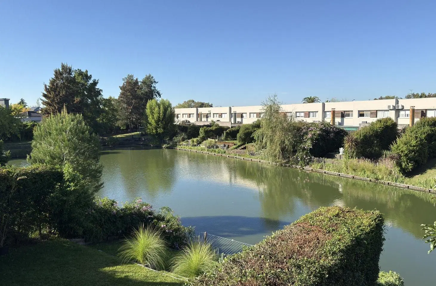 Departamento en Lago Escondido 4