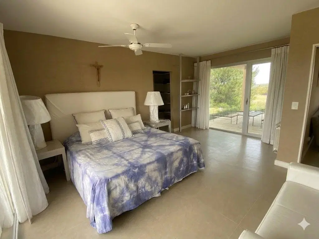 Venta Casa en Costa Esmenralda 4