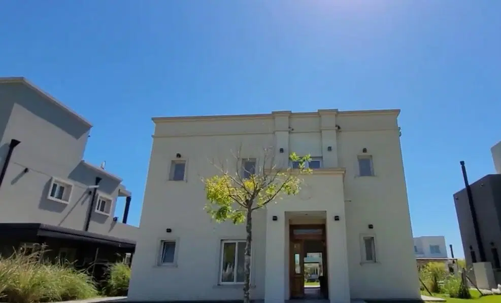 Casa en Puertos del Lago 3