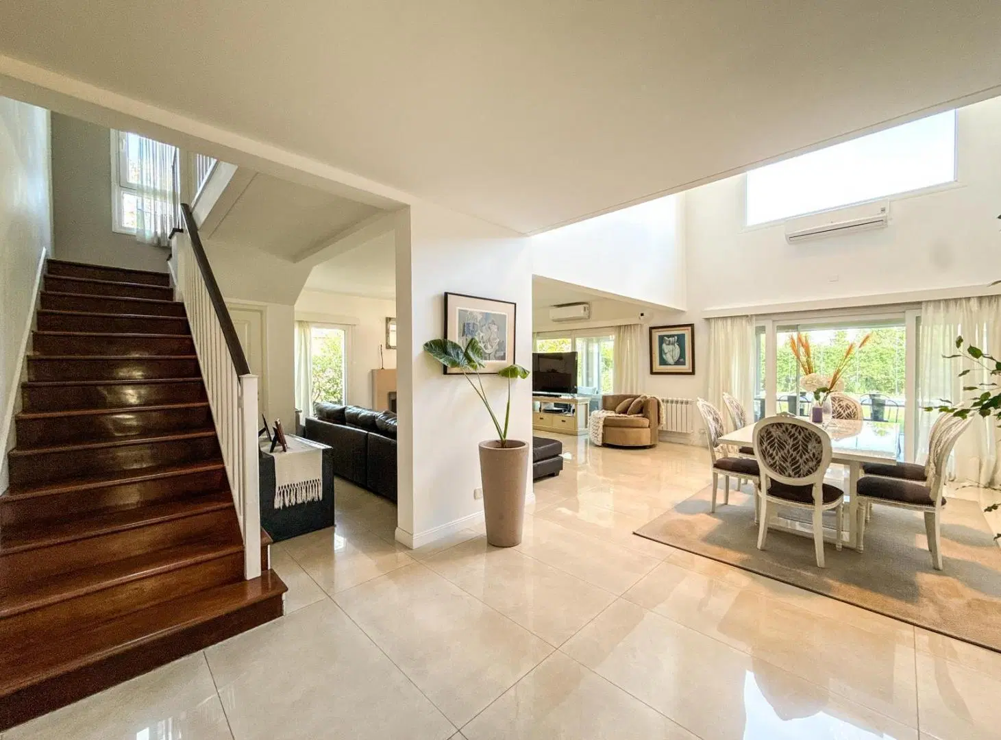 Venta casa en Castores I, 3 suites, Nordelta 4