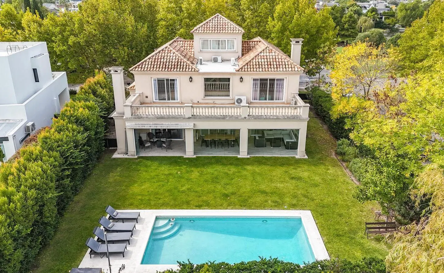 Venta casa en Castores I, 3 suites, Nordelta 2