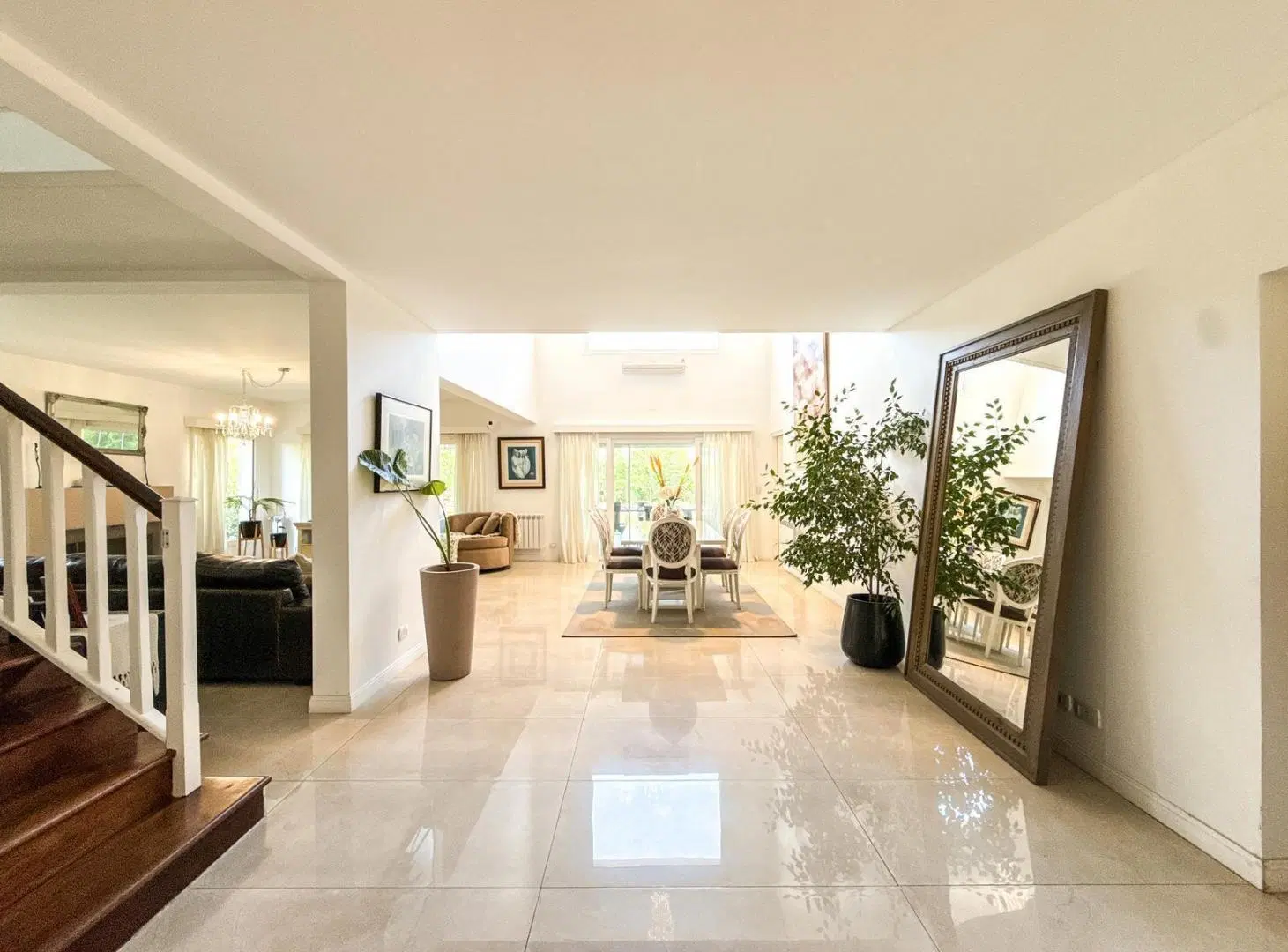 Venta casa en Castores I, 3 suites, Nordelta 3