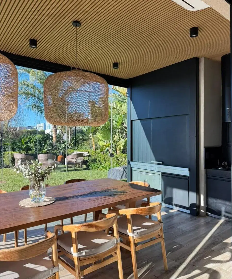 Casa en venta a la laguna en Los Alisos Nordelta 5