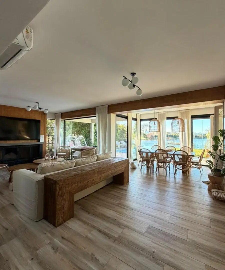 Casa en venta a la laguna en Los Alisos Nordelta 4