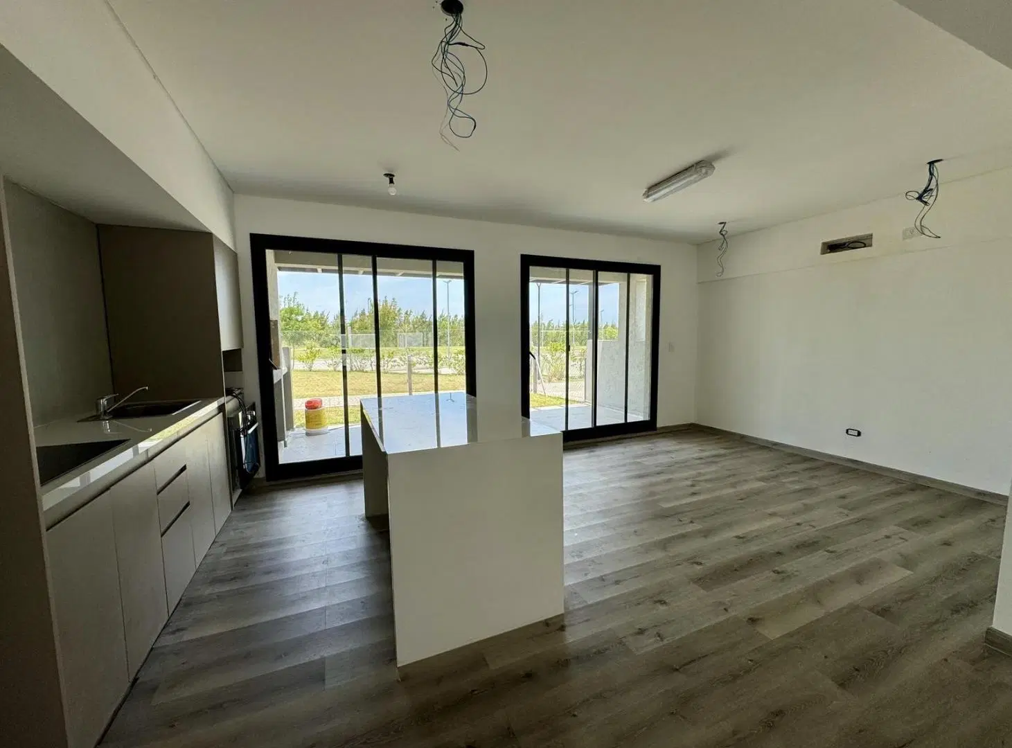 Departamento 4 ambientes en venta con cochera, Nordelta 2