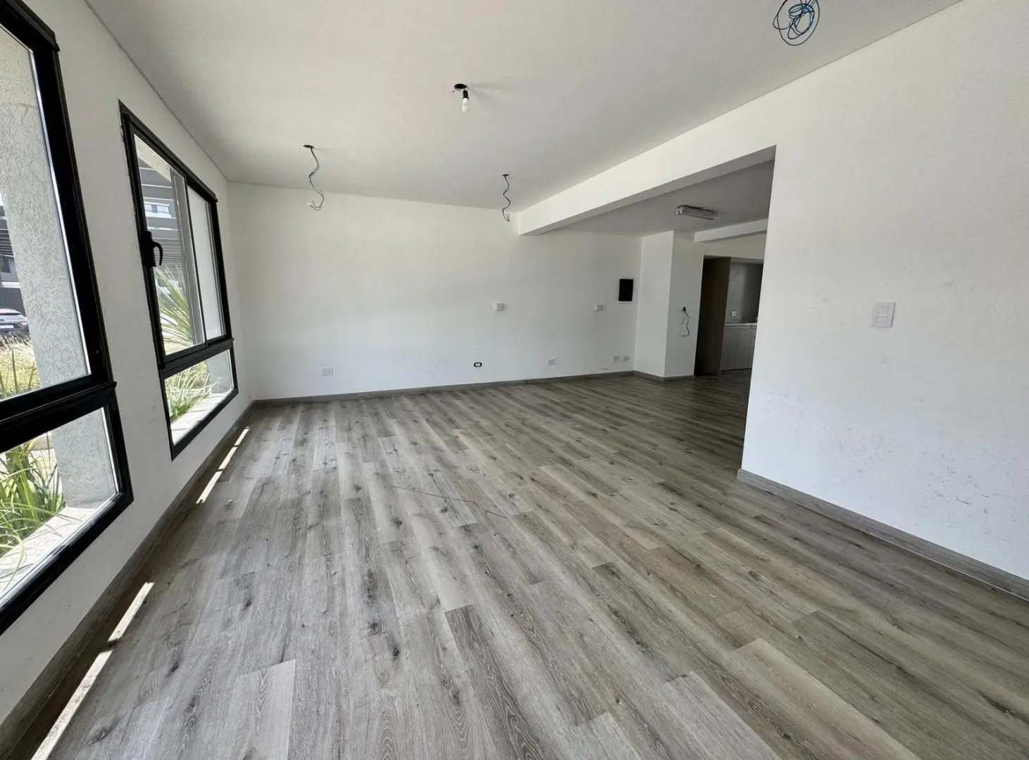 Departamento 4 ambientes en venta con cochera, Nordelta 5