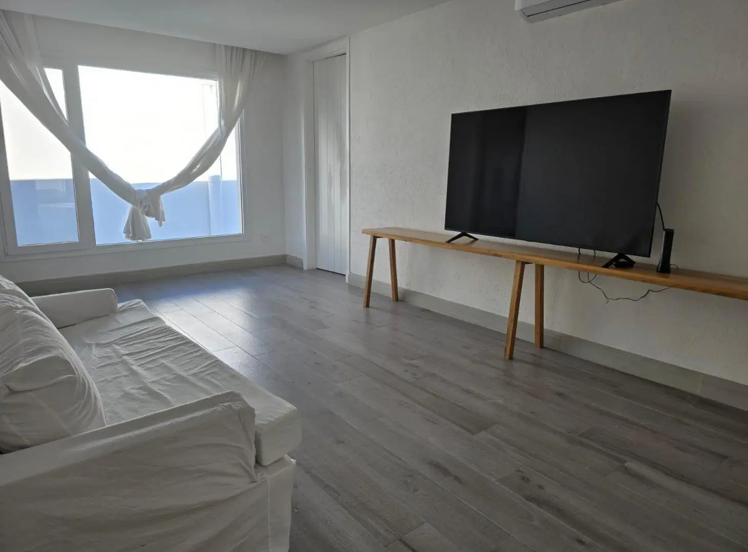 Casa en Barbarita en venta y alquiler a la laguna 4