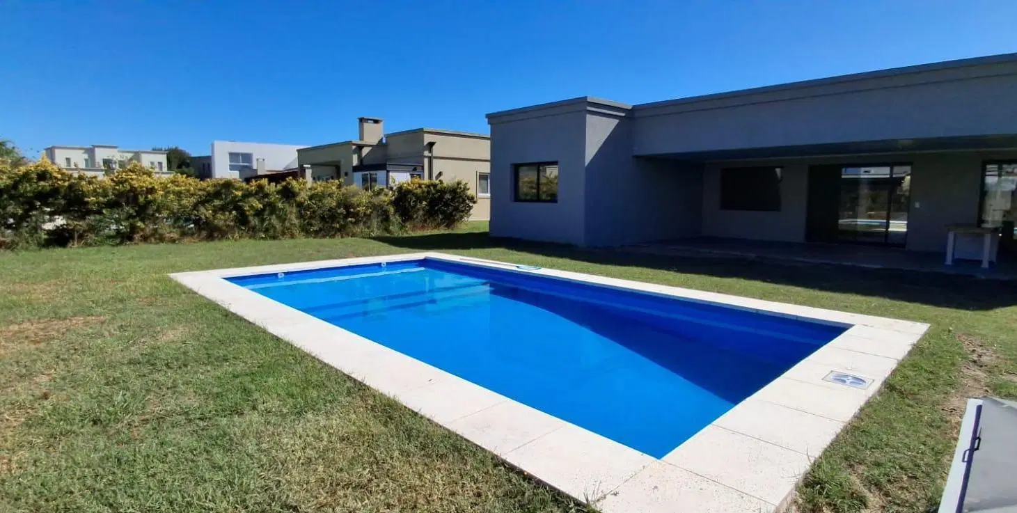 Venta Casa 4 dormitorios, pileta, a estrenar, interna. Cantón Norte, Escobar, Zona Norte, GBA 3