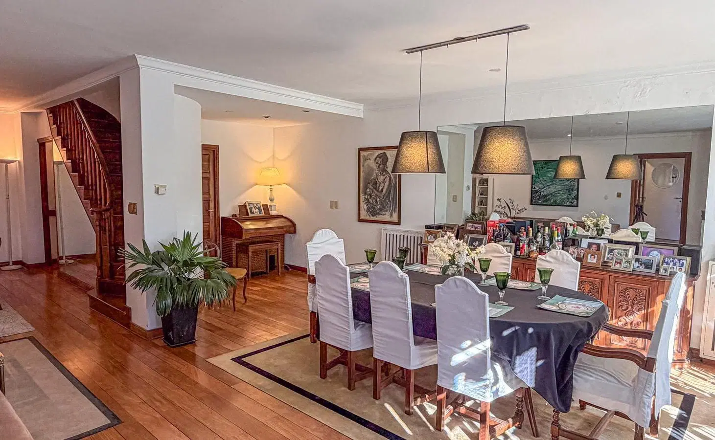 Casa en venta en Martinez con jardín y pileta. 8
