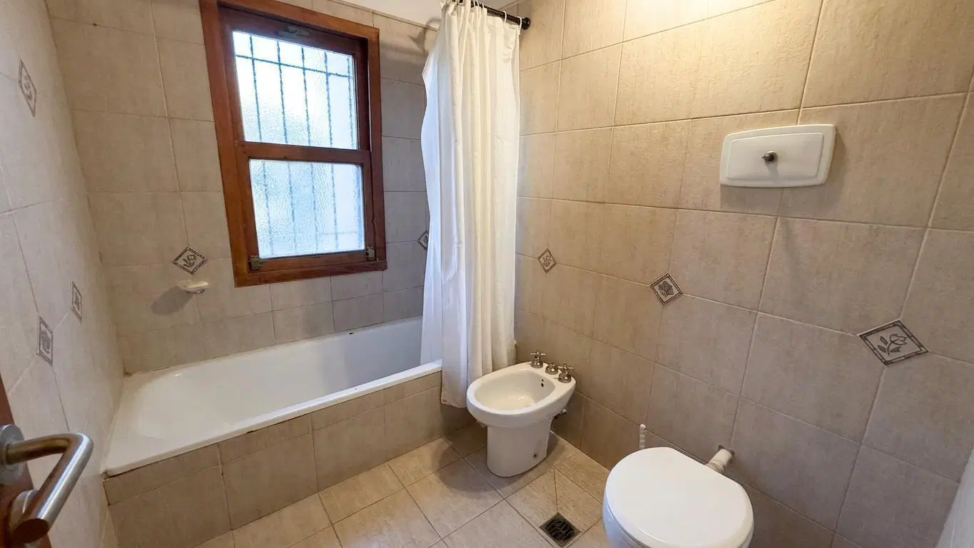 Casa en venta 6 ambientes en  San Isidro, La Horqueta, GBA Norte 3