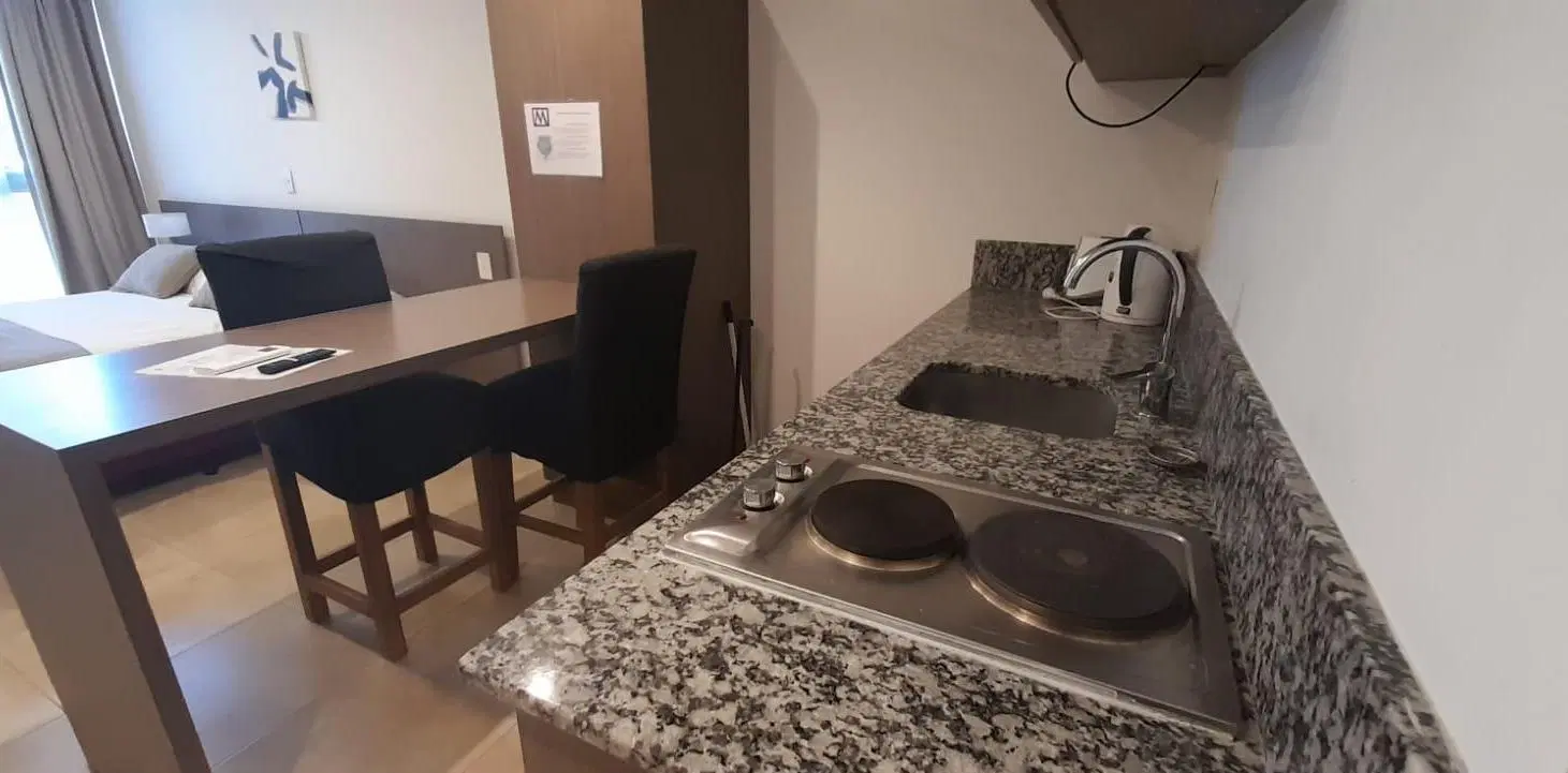 Monoambiente en venta con cochera totalmente equipado! 3