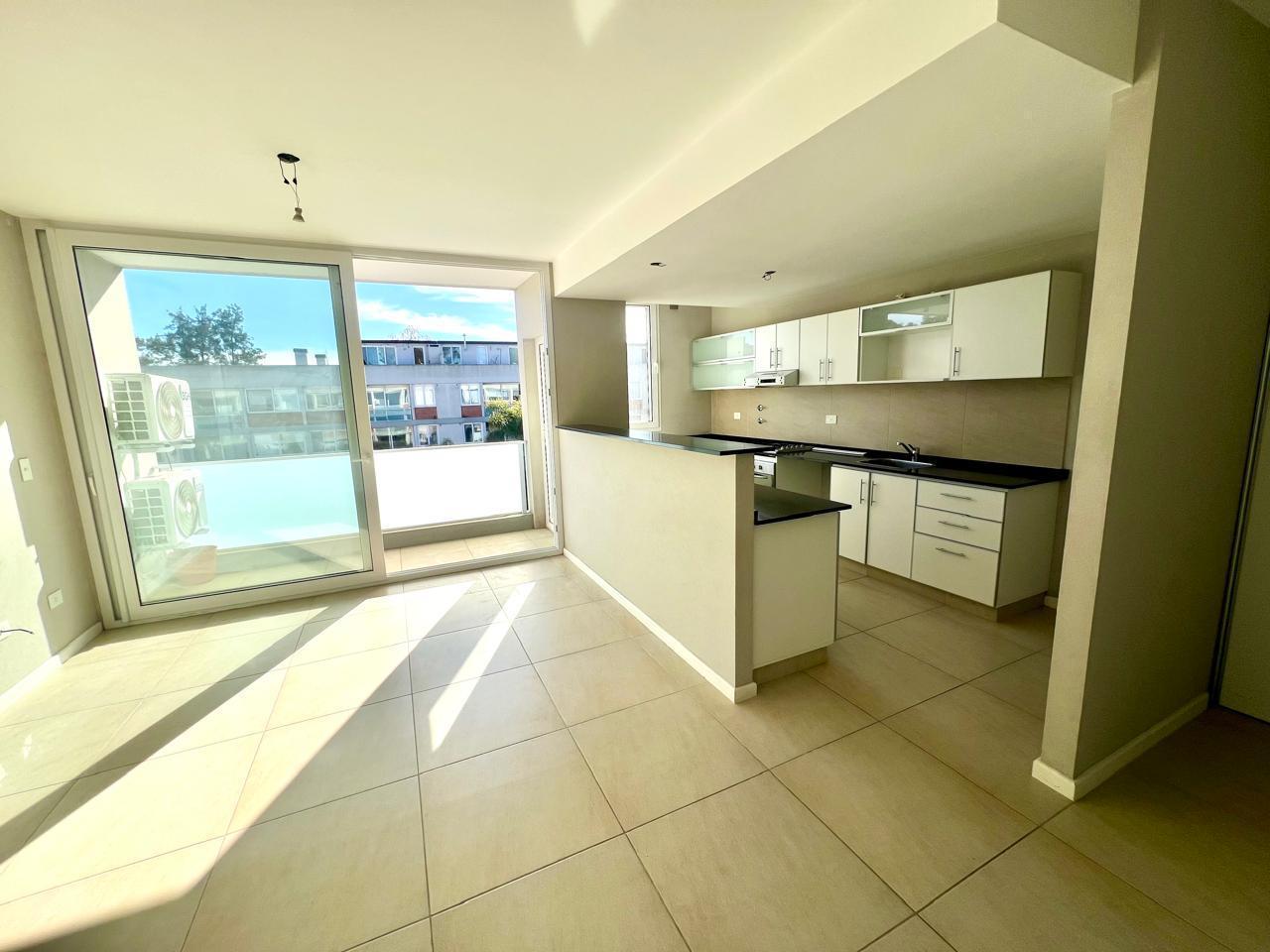 Foto de VENTA depto 2amb VILLA LOS REMEROS, TIGRE c Cochera fija, imagen 4