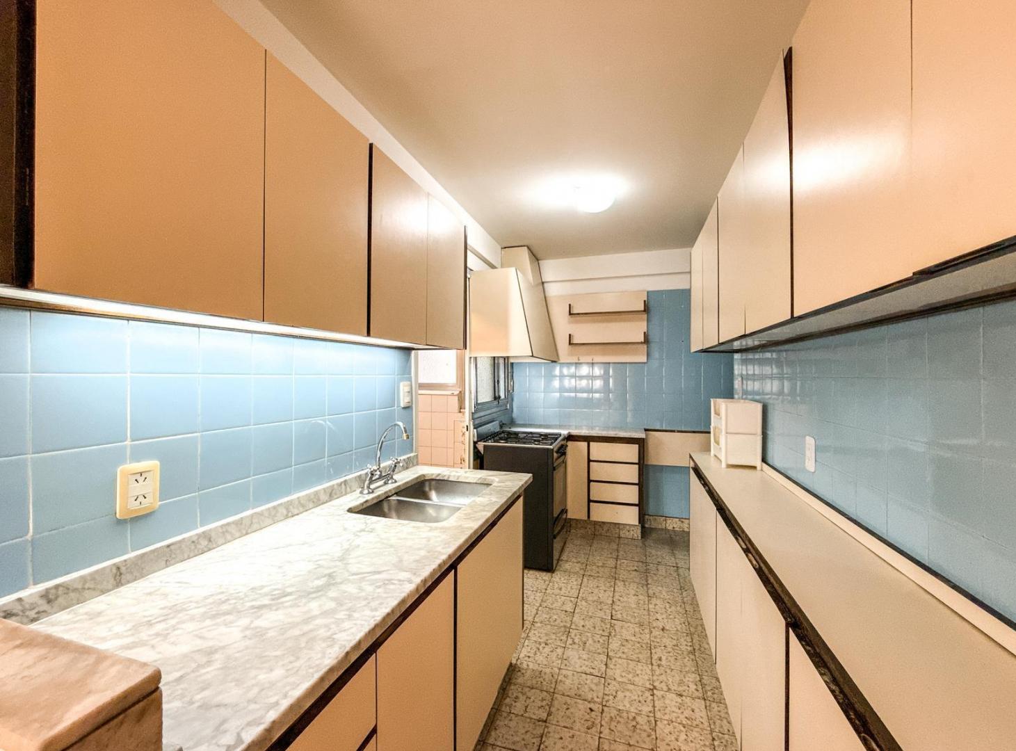 Foto de Semipiso en venta Recoleta 3 ambientes con dependencia con cochera y, imagen 4