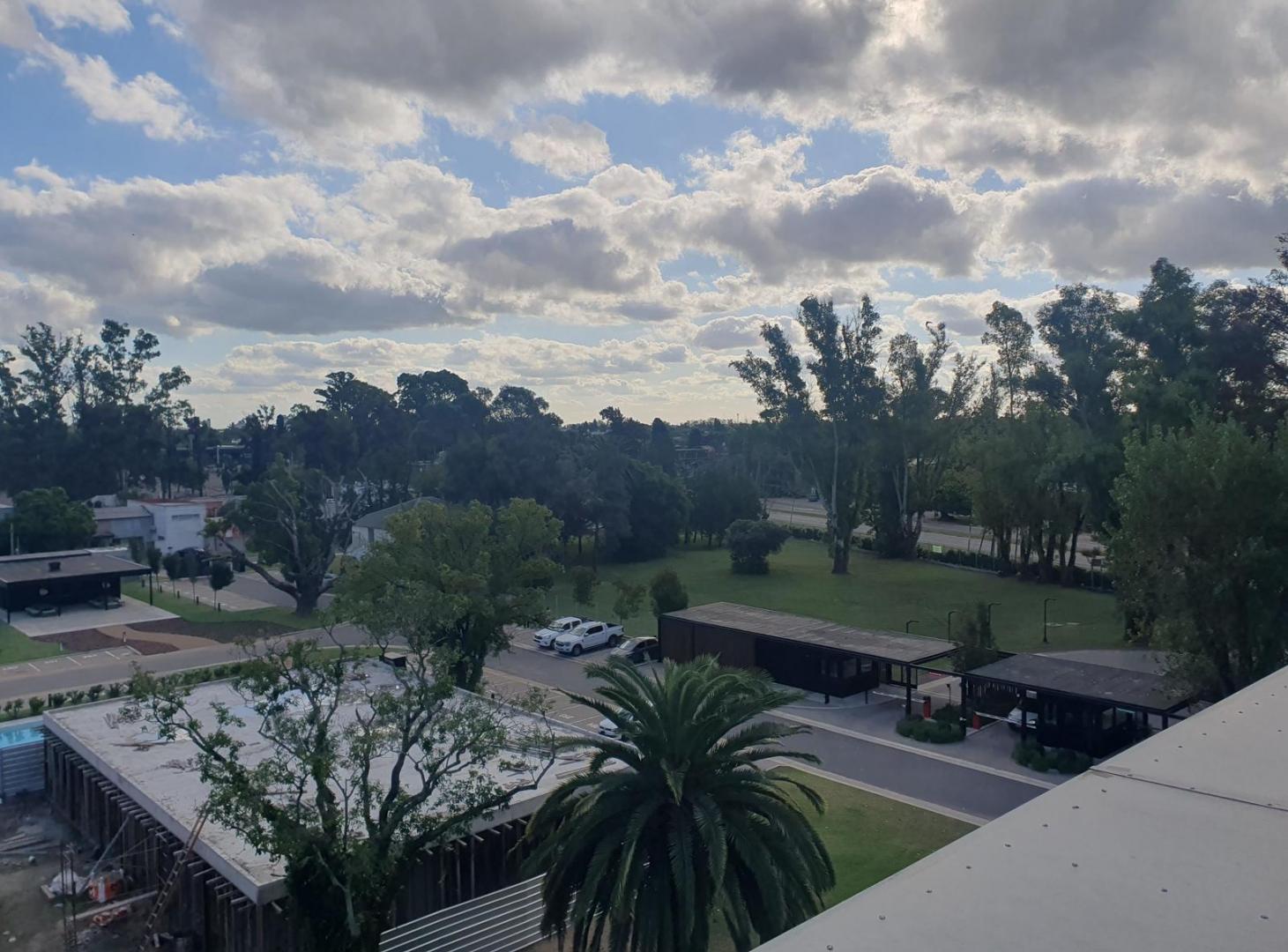 Foto de Venta departamento monoambiente en complejo San Geronimo, Pilar, imagen 1