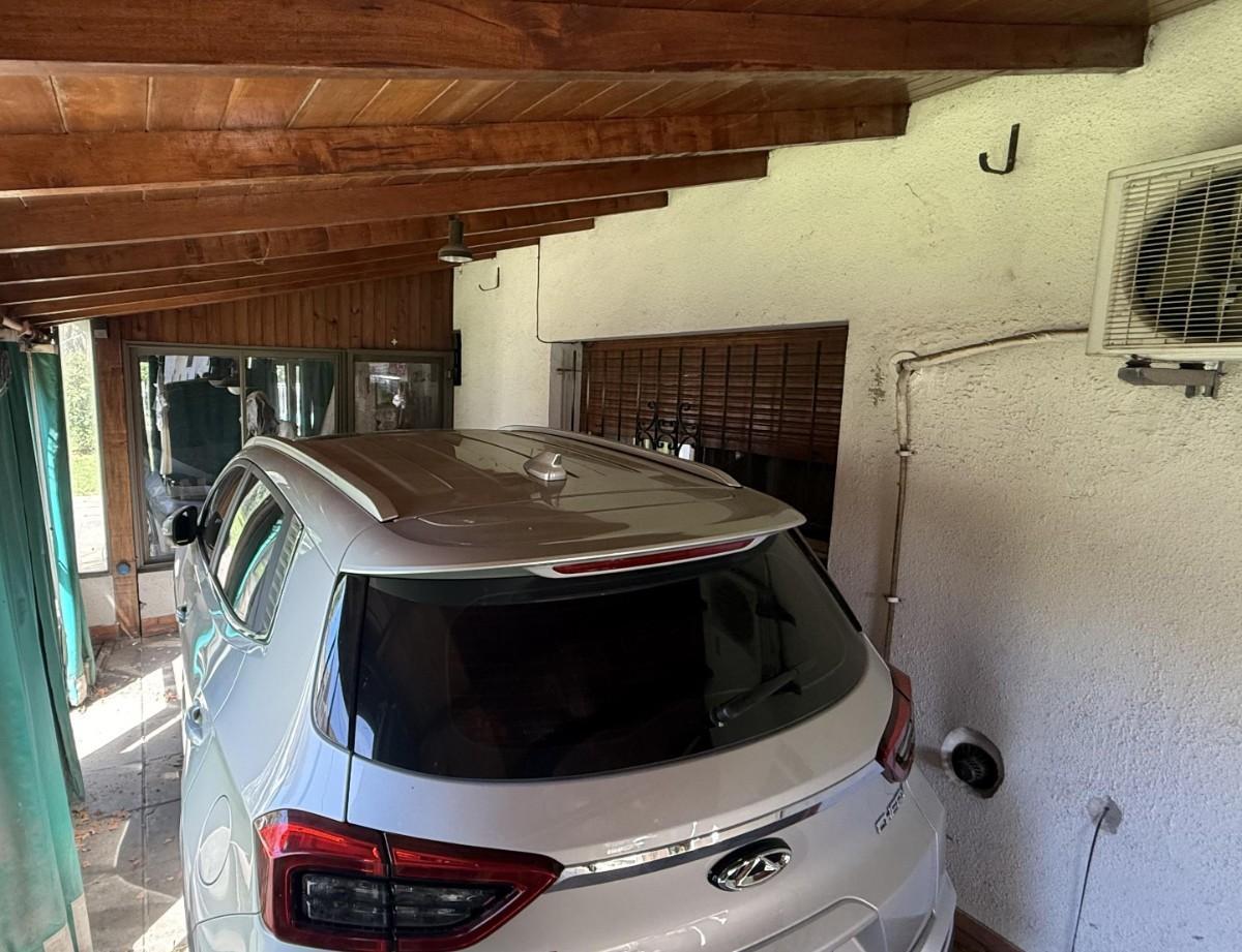 Foto de Venta de Casa 5 ambientes, Escobar, gran lote, ubicación centrica, imagen 5