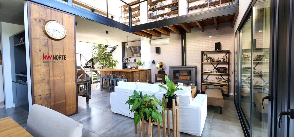 Foto de Casa en venta a la laguna, piscina, 3 dormit, dependencia, gas. San, imagen 2