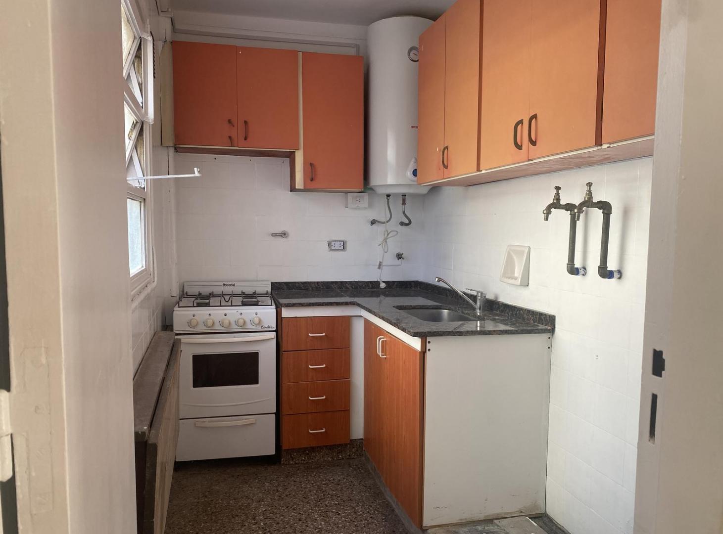 Foto de Venta Departamento monoambiente Monte Castro, Capital Federal, imagen 4