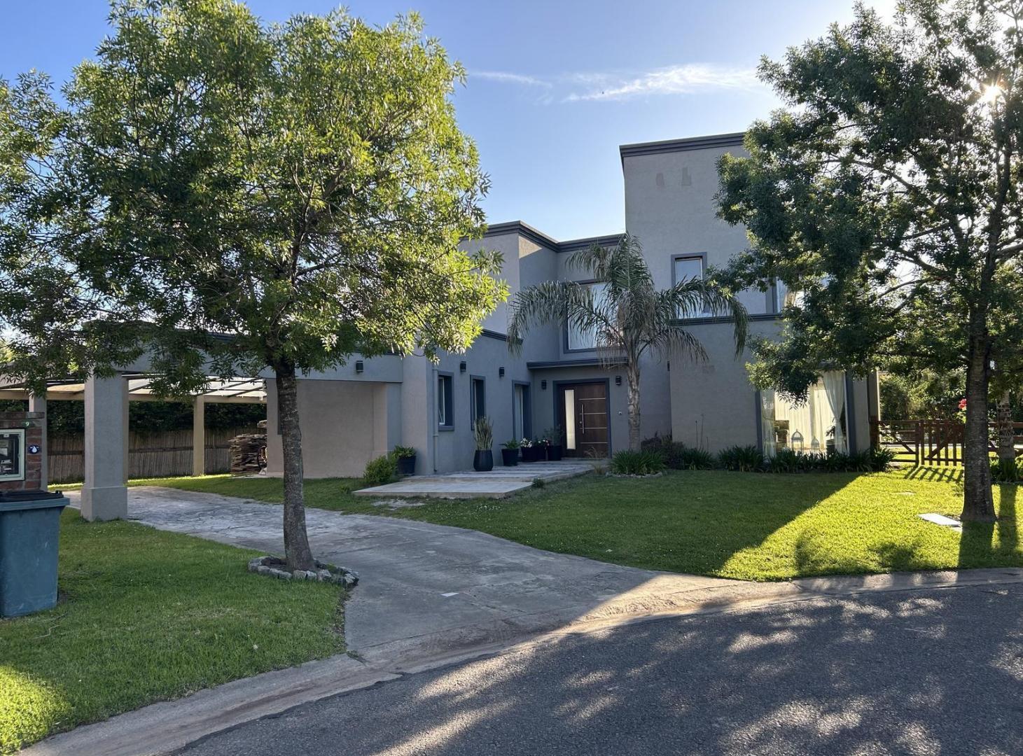 Foto de Casa sobre gran lote interno en cul de sac, mucha privacidad!, imagen 1