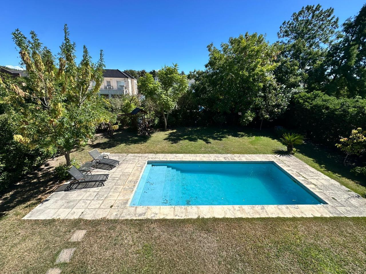 Foto de Venta de hermosa y funcional casa en Septiembre, Escobar, imagen 2
