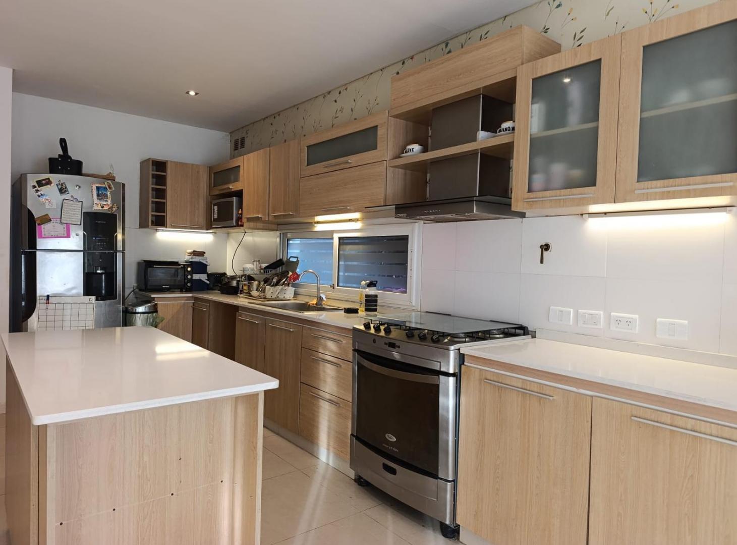 Foto de Venta de hermosa y funcional casa en Septiembre, Escobar, imagen 3
