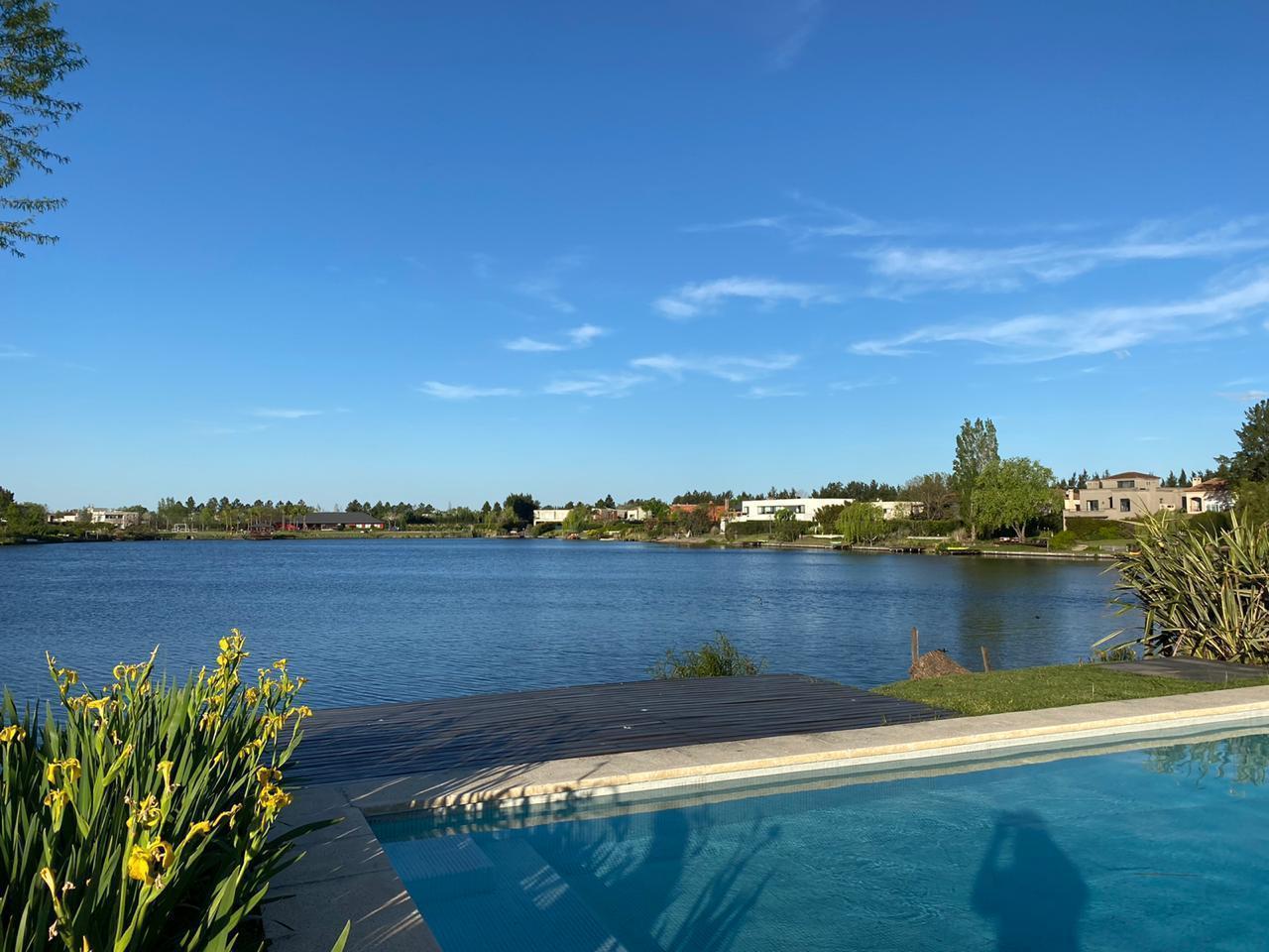 Foto de Casa Alquiler temporal a la Laguna, Talar del lago, Tigre, Zona Norte, imagen 1