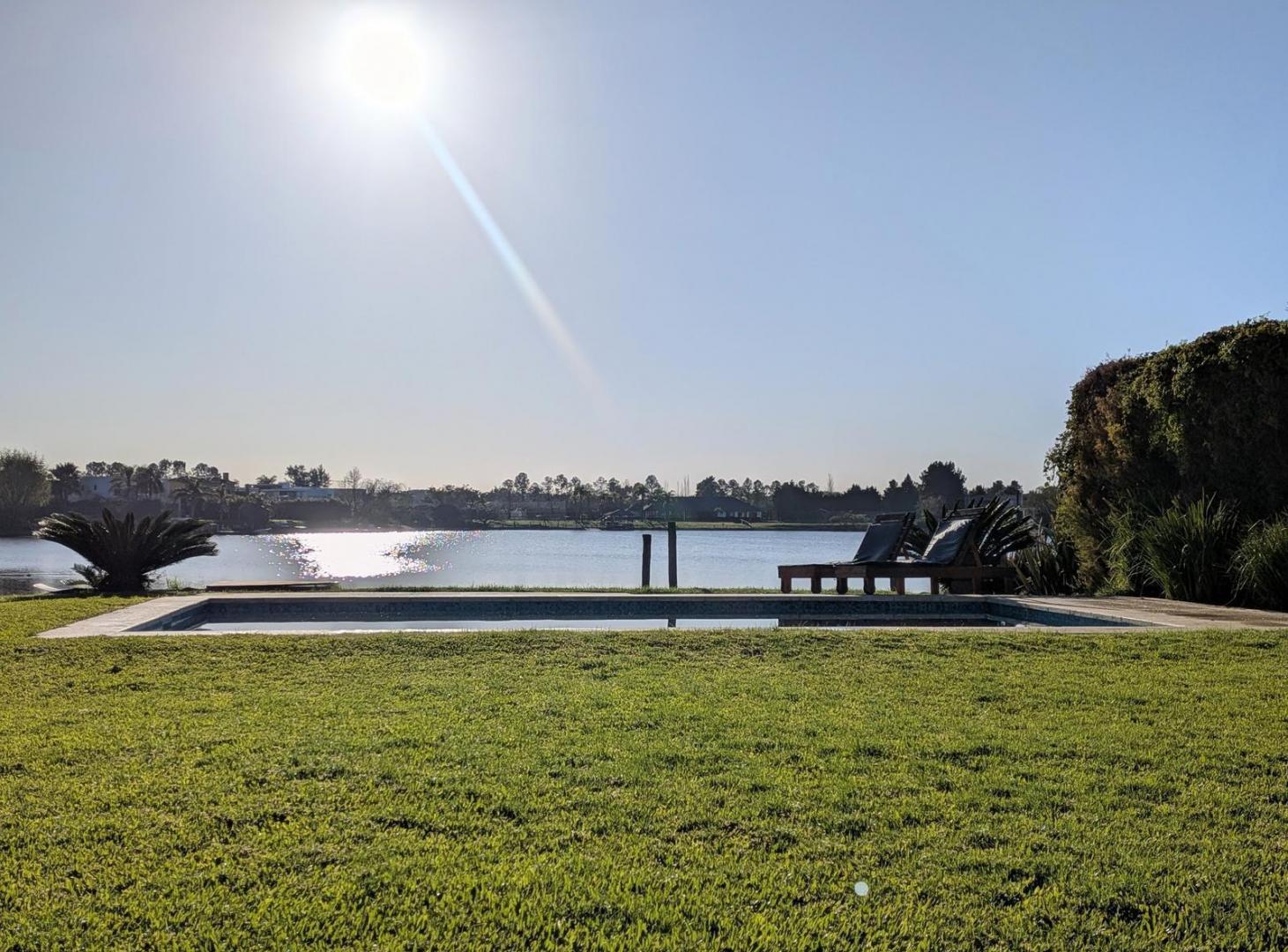 Foto de Casa en VENTA, 6 ambientes, a la laguna, en Talar Del Lago II, Pacheco, imagen 1